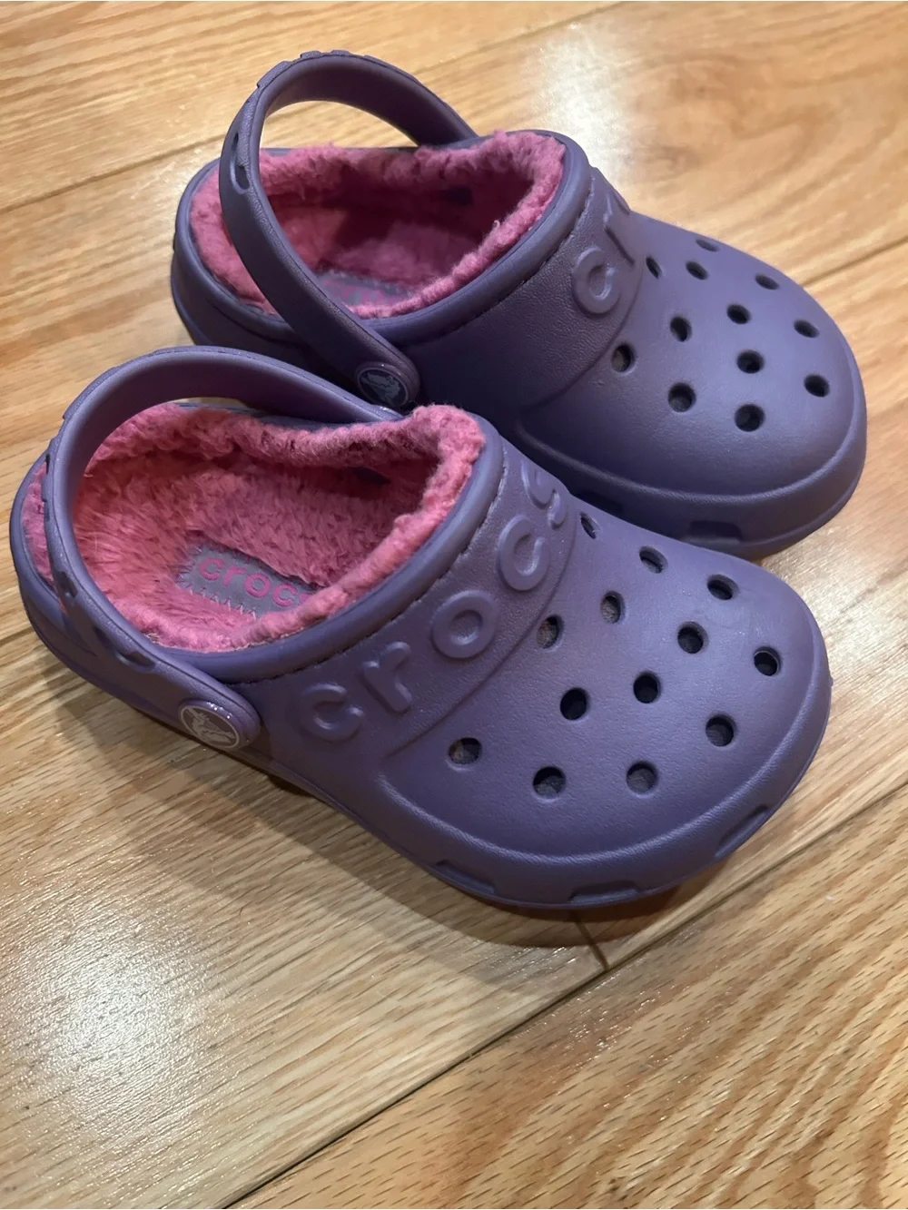 CROCS Kids Plush-Lined Clog in Lavender with Pink Lining